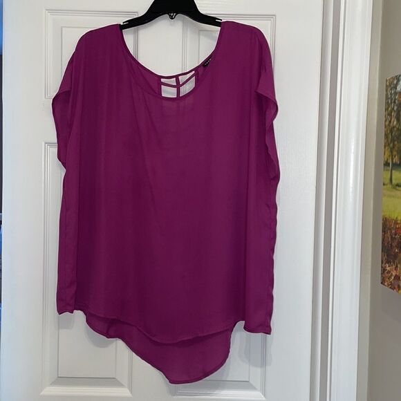 ✨Torrid Magenta Georgette Cage Back Top - Picture 4 of 7